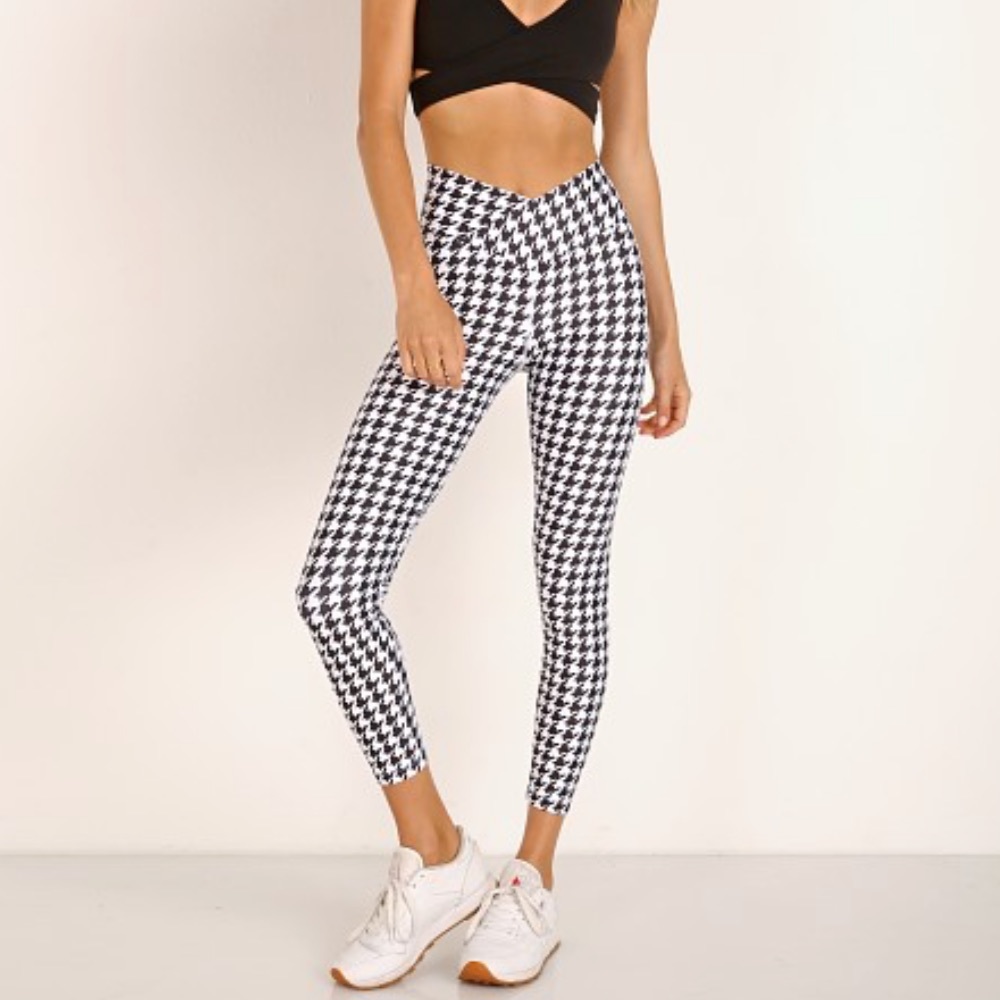 Beach Riot Sport Cara Houndstooth V Waist Leggings SZ M EUC